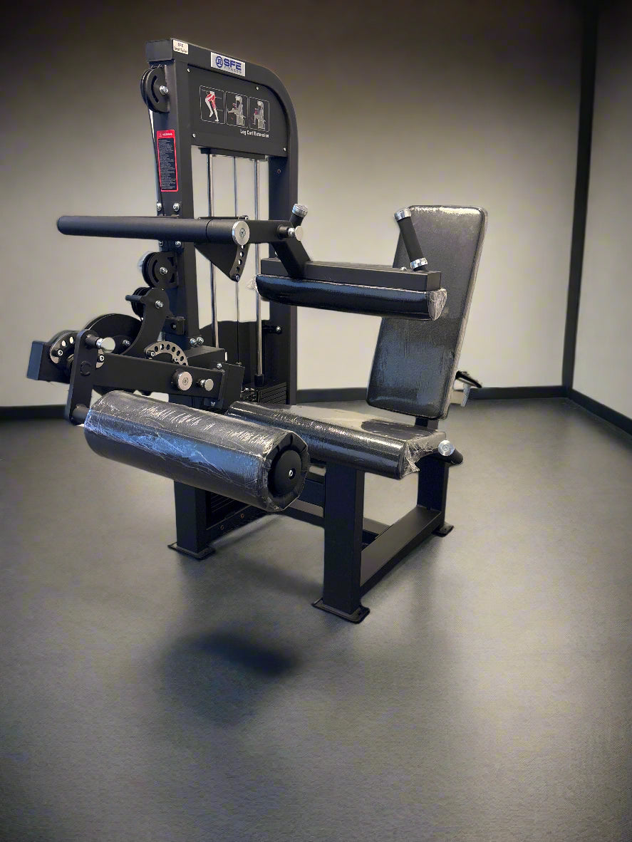 Selectorized Seated Leg Extension & Leg Curl Machine w/ 250lb weight stack